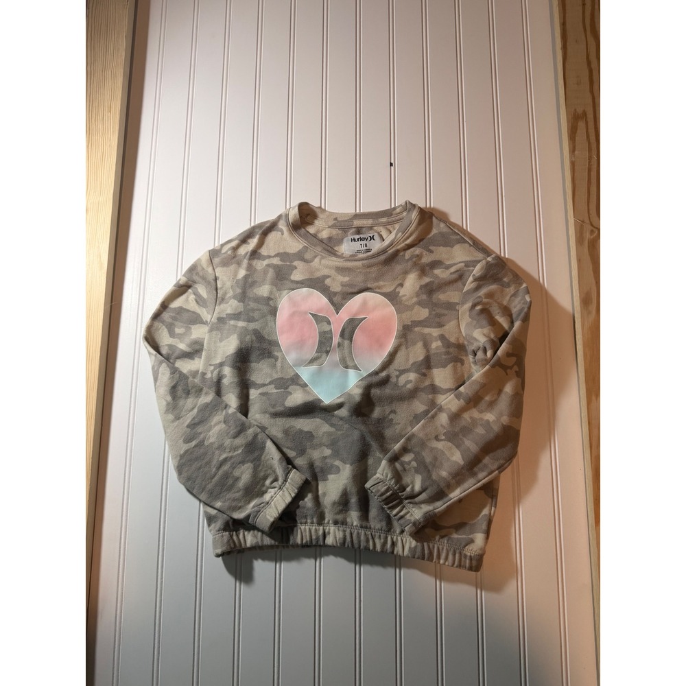 Hurley Girls Camo Heart Graphic Sweatshirt Pullover Tan Grey Size 7/8